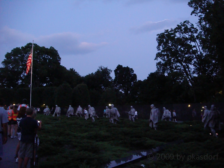 Washington DC [2009 July 03] 259.JPG - Scenes from The Korean War Veterans Memorial
